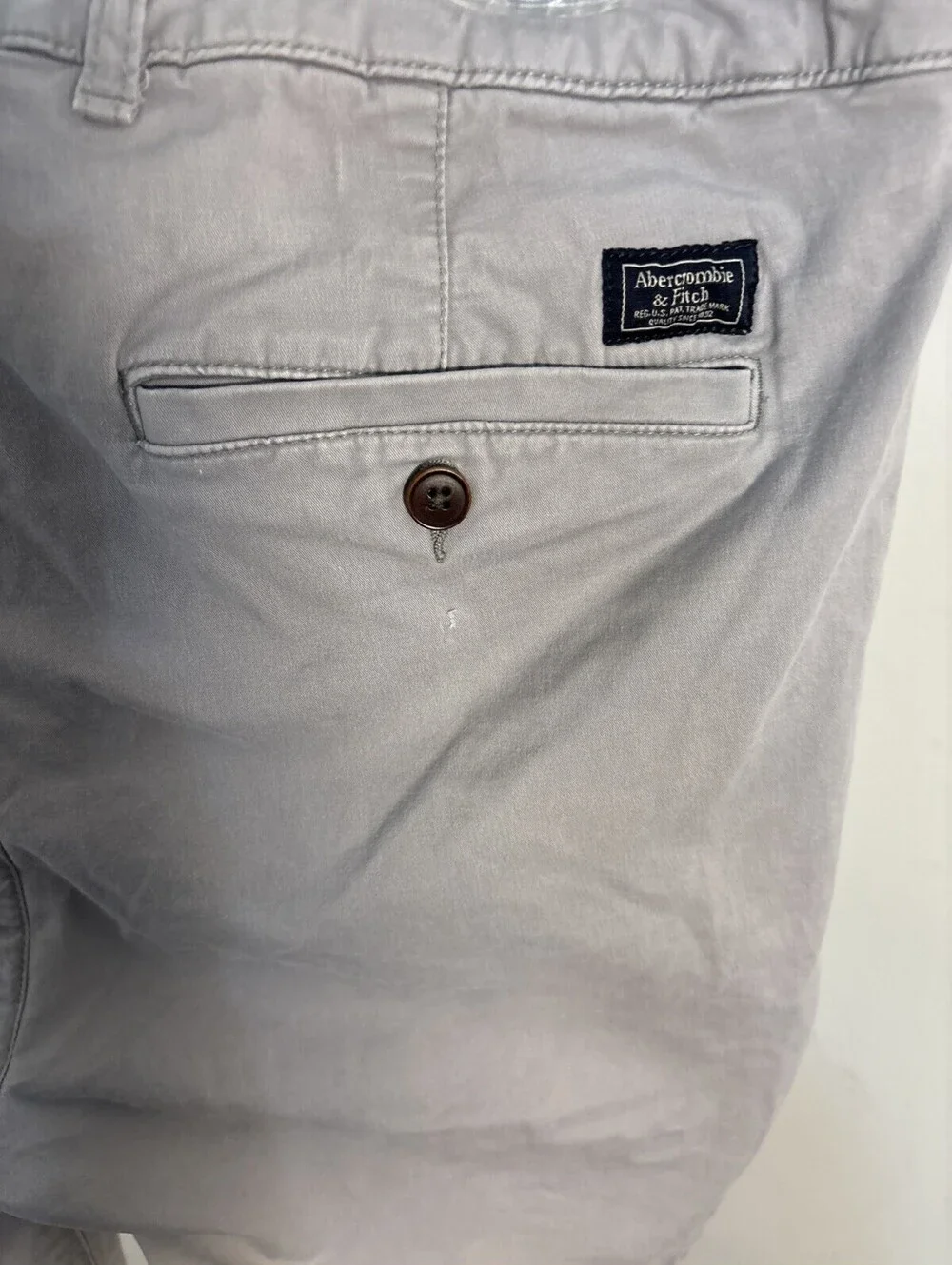 ABERCROMBIE FINCH Shorts Mens 34 Gray Classic Fit Chinos Preppy Academia